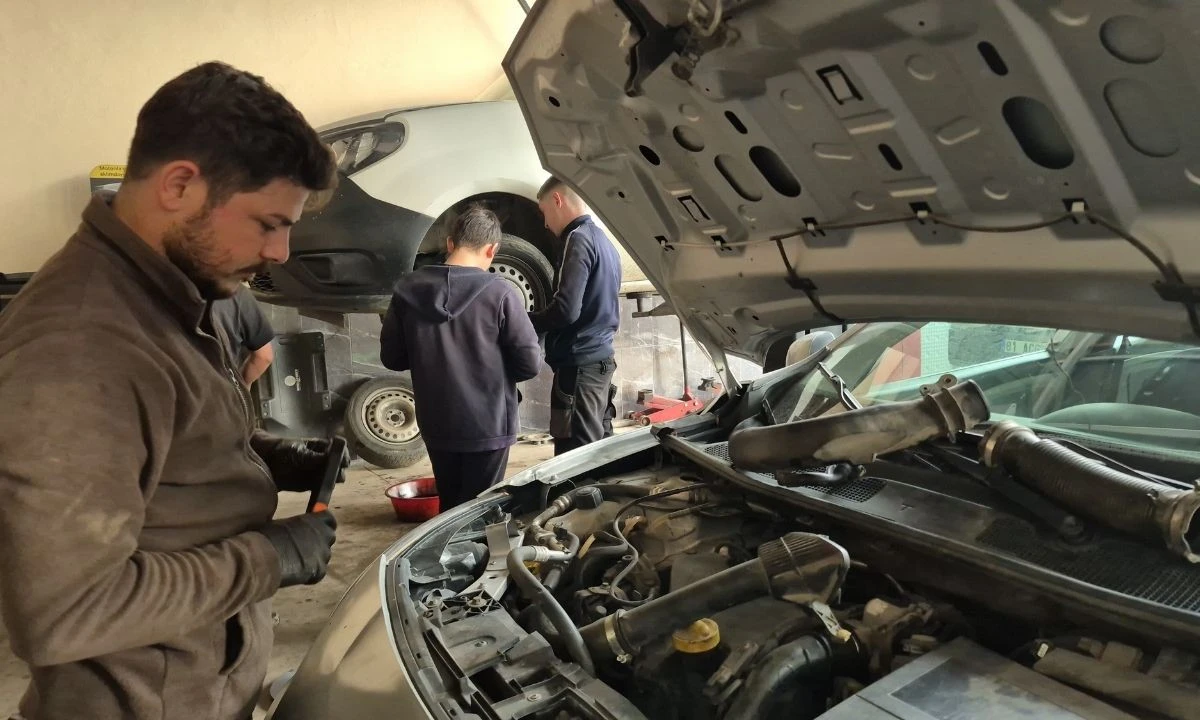 Aracı 10 gün takip edin, su kaçağı olabilir