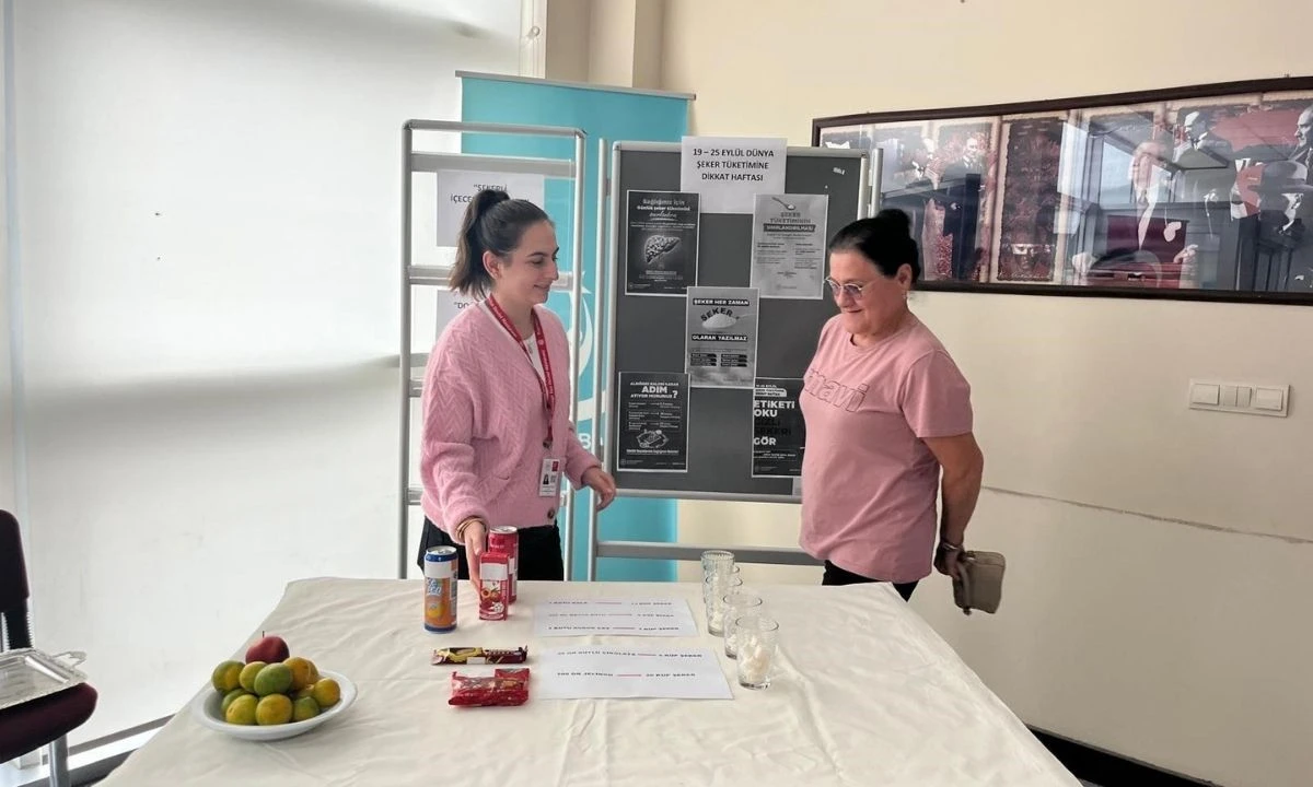 Asitli İçecek Tehlikeleri Stantla Anlatıldı