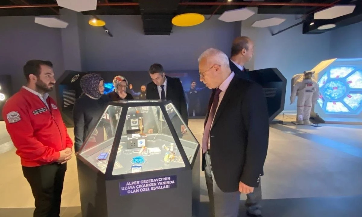 Aslantürk Bilim Merkezinde İnceleme Yaptı