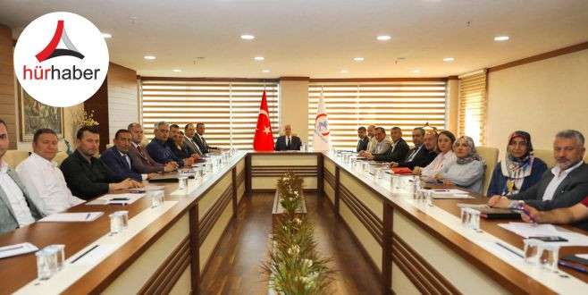 Başkan Özlü yeni dönem yöneticileri ile buluştu