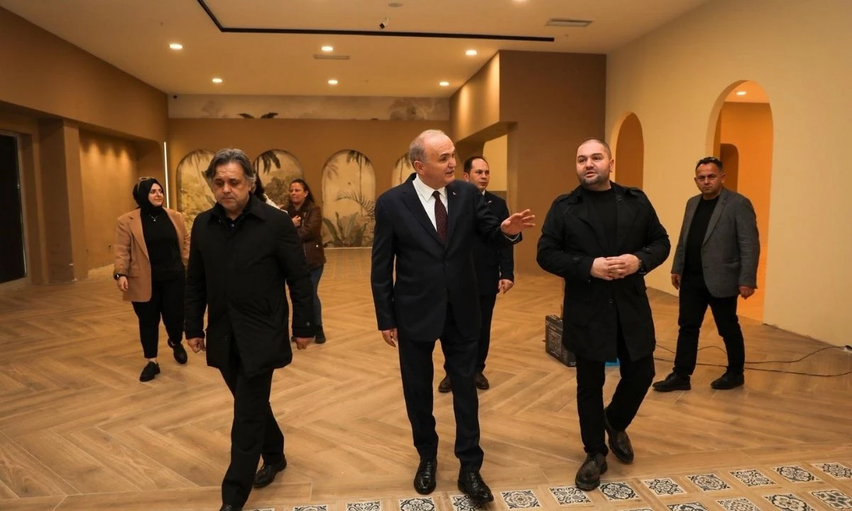 Başkan &Ouml;zl&uuml;'den D&uuml;zce K&uuml;t&uuml;phanesi İncelemesi