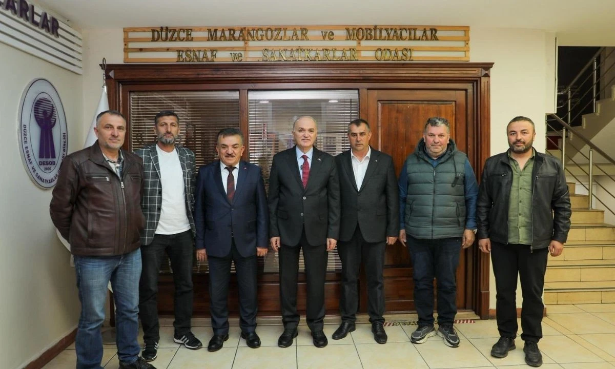 Başkan &Ouml;zl&uuml;&rsquo;den Esnafa Mesaj: &ldquo;Beraber Yapalım&rdquo;