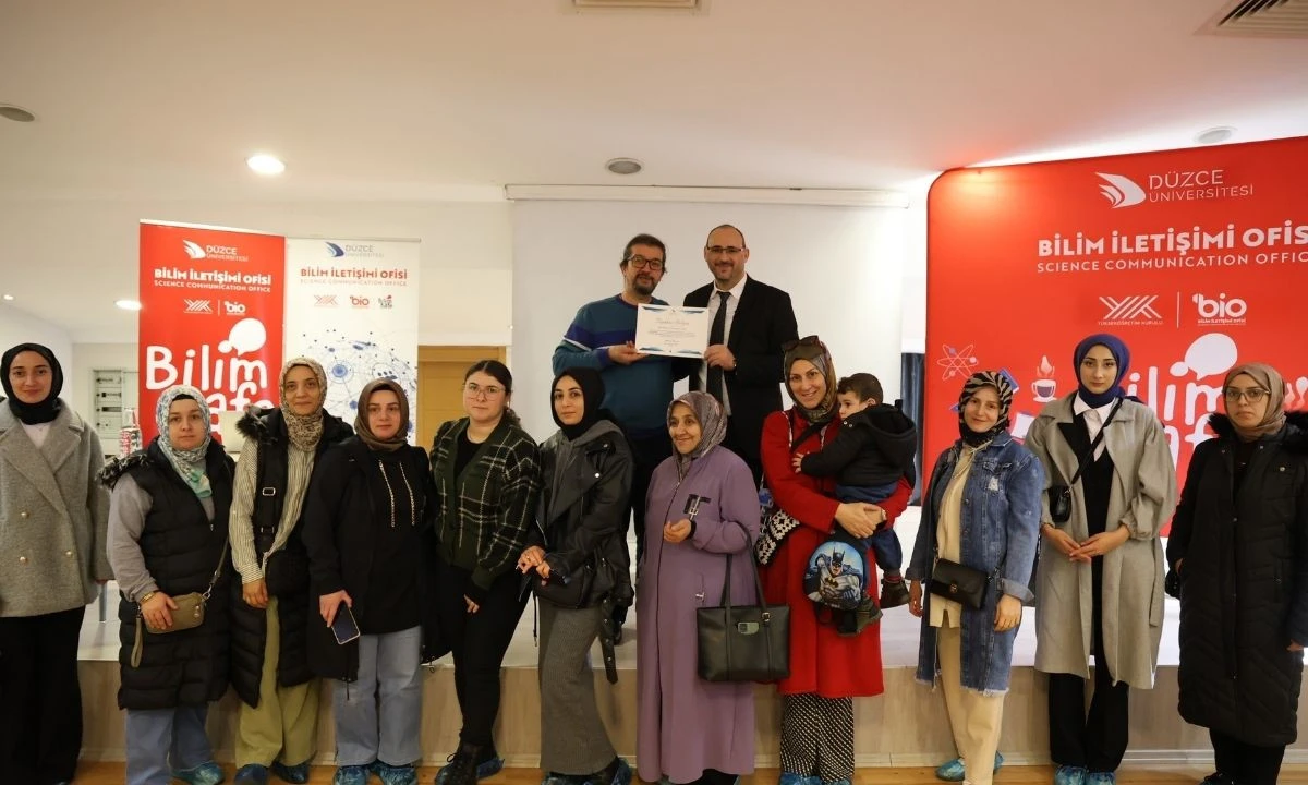 Bilim Kafede özel çocuklar konusu konuşuldu