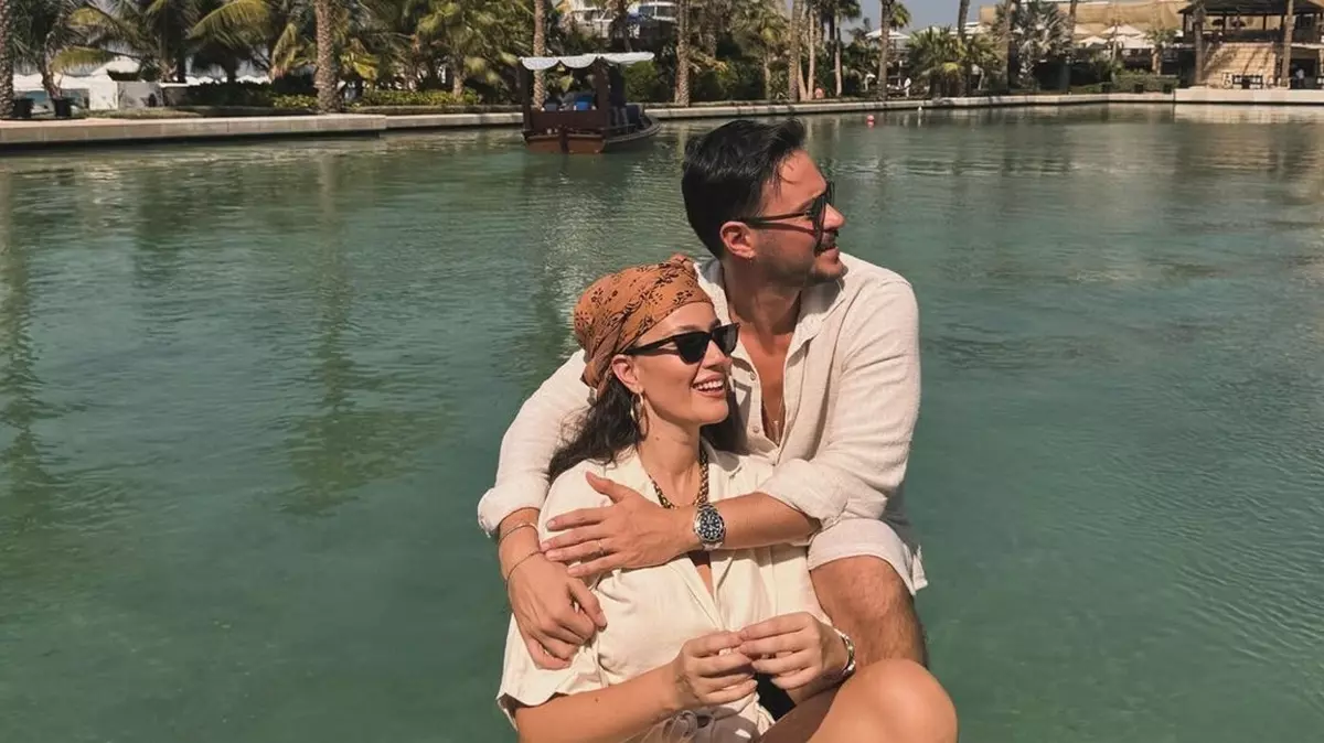 Boşanacakları konuşulan Pelin Akil ve Anıl Altan çiftinden yeni kareler geldi
