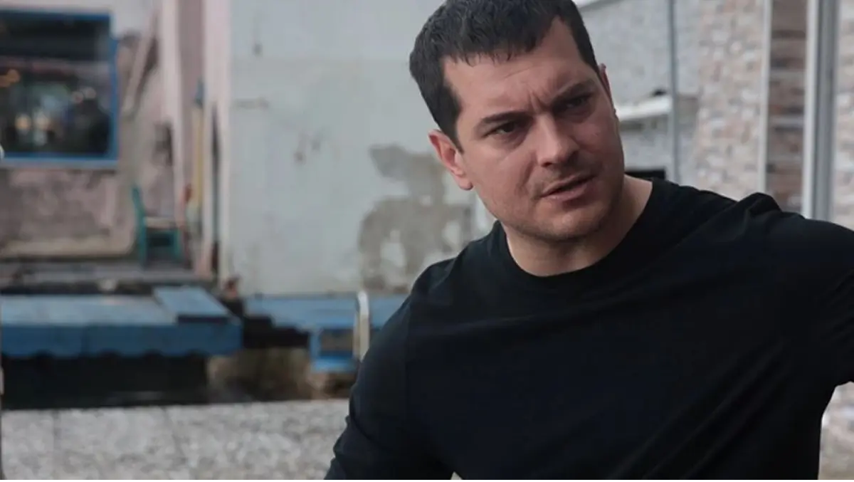 &Ccedil;ağatay Ulusoy'dan rekor anlaşma! B&ouml;l&uuml;m başı 3,5 milyon TL kazanacak