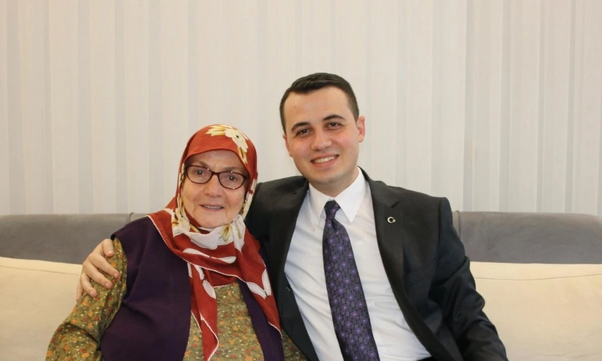 &Ccedil;ilimli Kaymakamı 500. Hane Ziyareti Yaptı