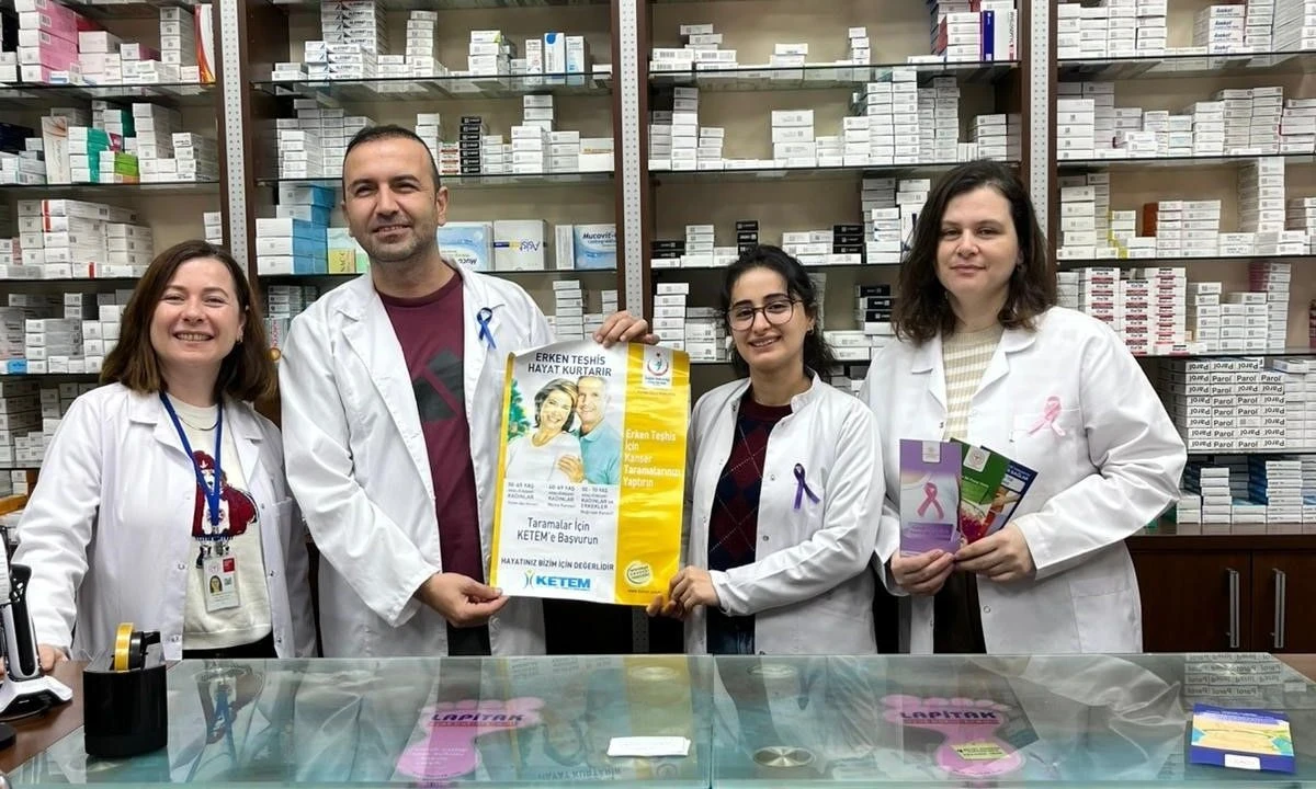 D&uuml;nya Kanser G&uuml;n&uuml; Ak&ccedil;akoca Esnaf Ziyareti