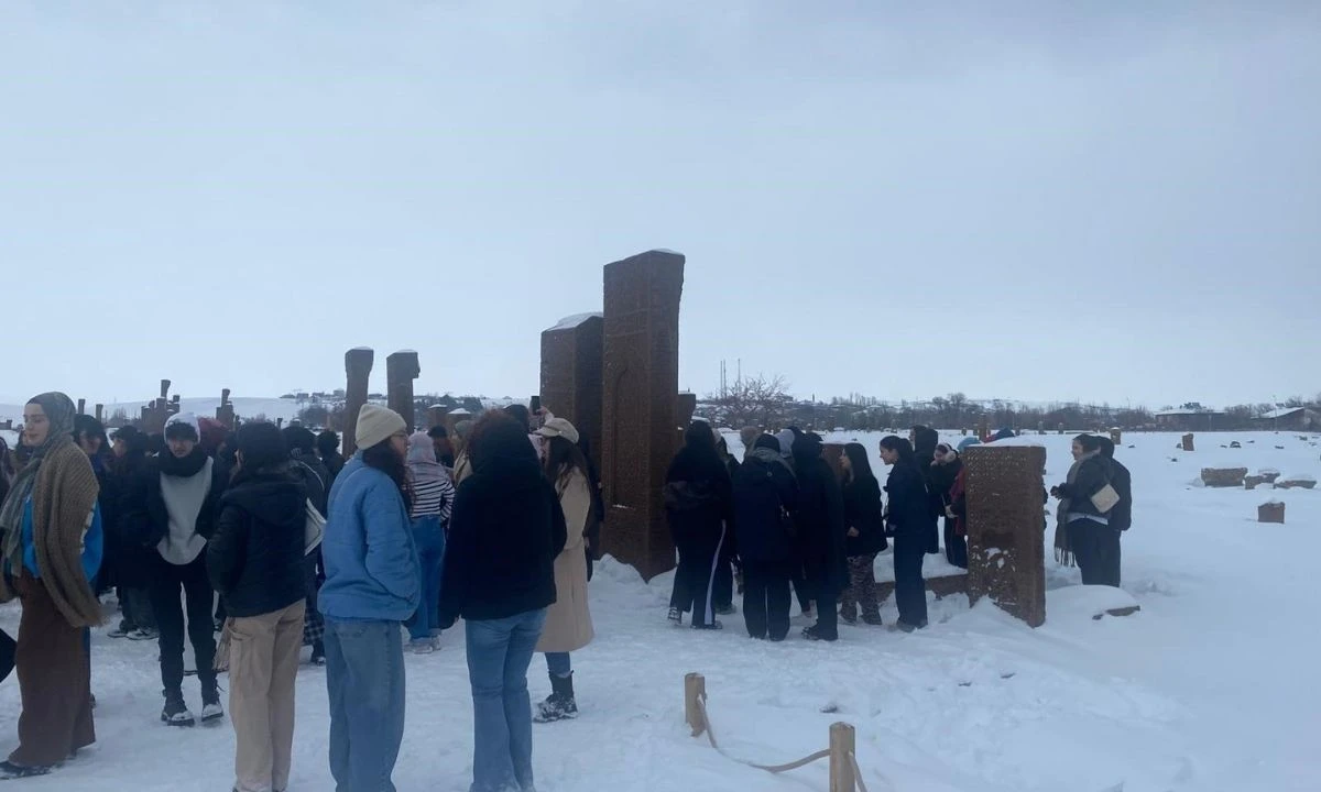D&uuml;zce Gen&ccedil;lik Kayak ve Tarih Turu