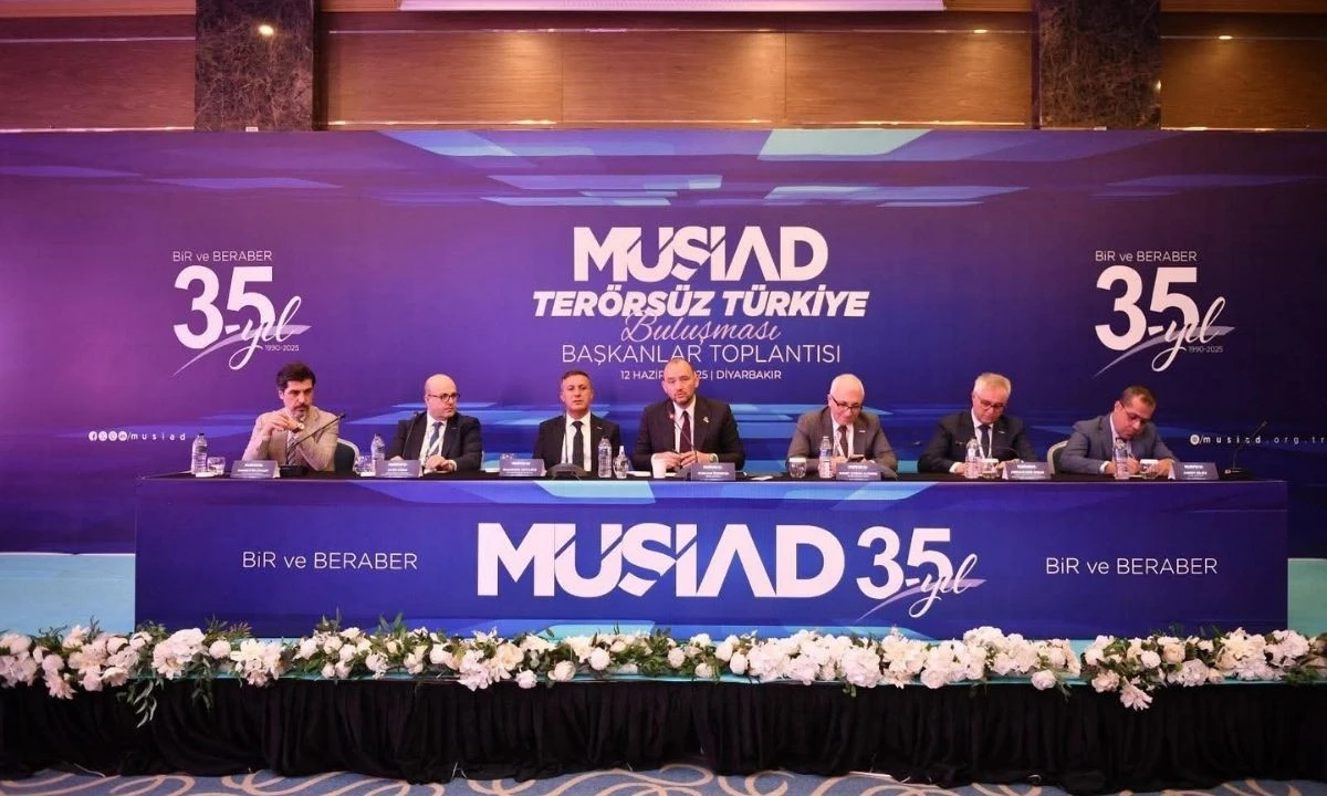 Düzce MÜSİAD Başkanı, Diyarbakır'da Barış ve Güvenlik İçin Katıldı