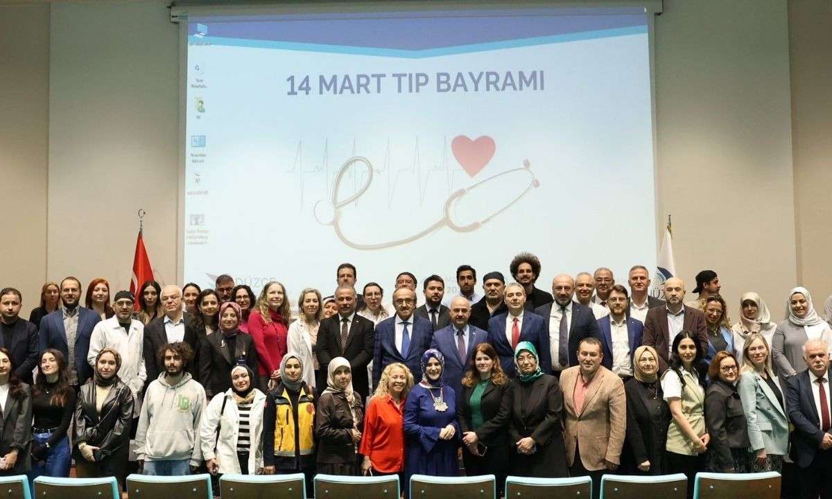 Düzce Üniversitesi'nde Tıp Bayramı kutlandı!