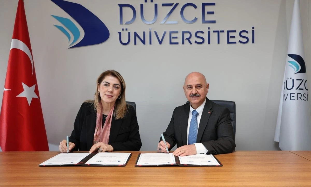D&uuml;zce &Uuml;niversitesi&rsquo;nden Yeni İş Birliği! Akademik G&uuml;&ccedil; Birliği Başladı