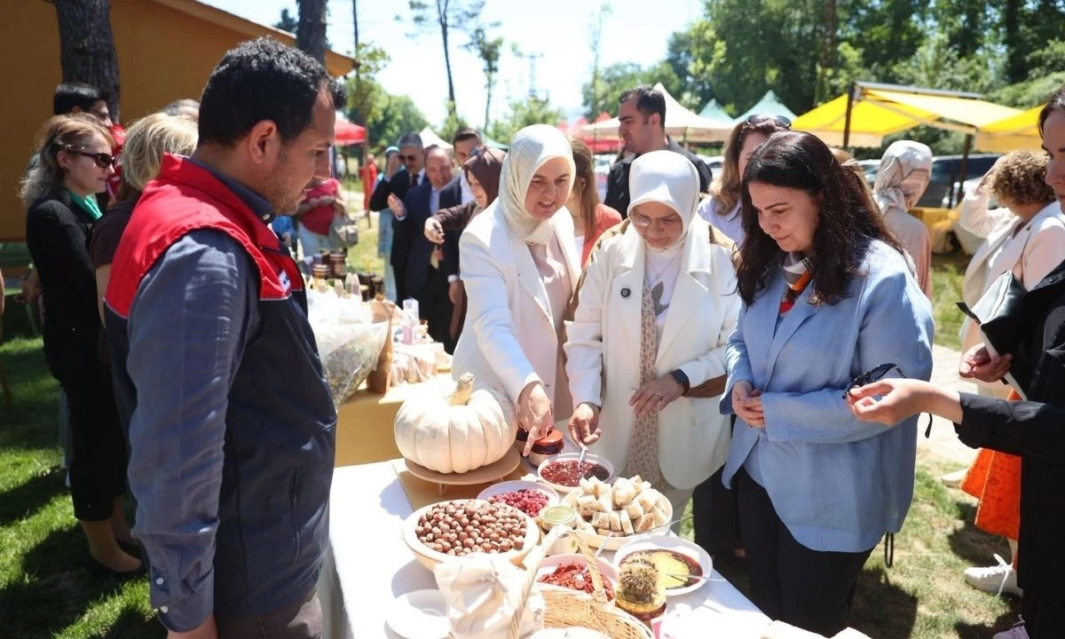 D&uuml;zce&rsquo;de Yerel Lezzetler Kırsal Kalkınma İ&ccedil;in Buluştu