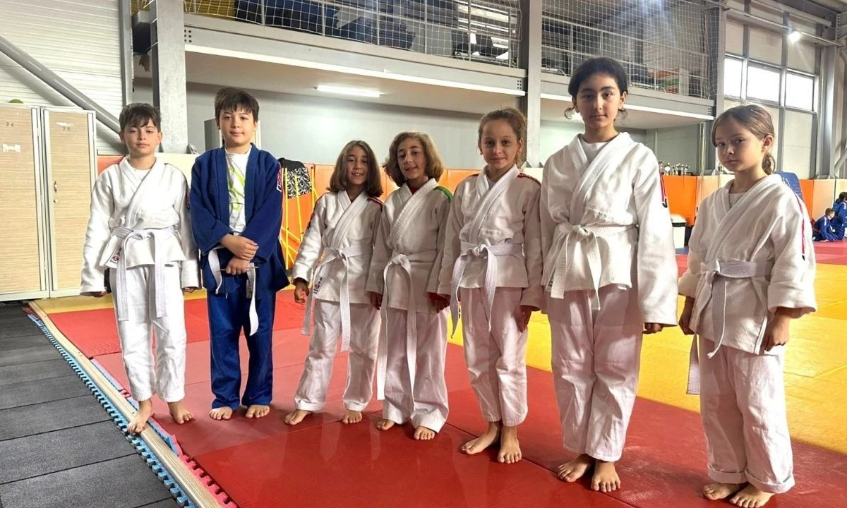 Düzceli Judocular Kemer Sınavını Başarıyla Geçti