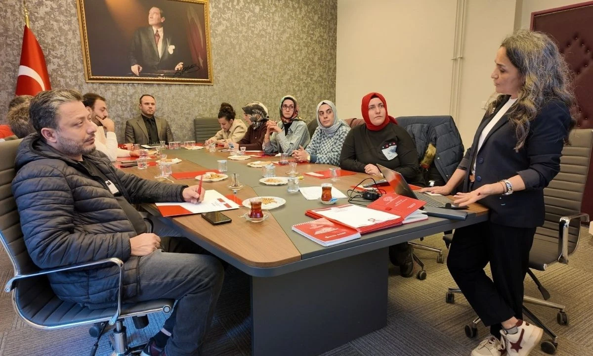 Eğitim Dijital Beceriler i&ccedil;in Gen&ccedil;Tek Planı