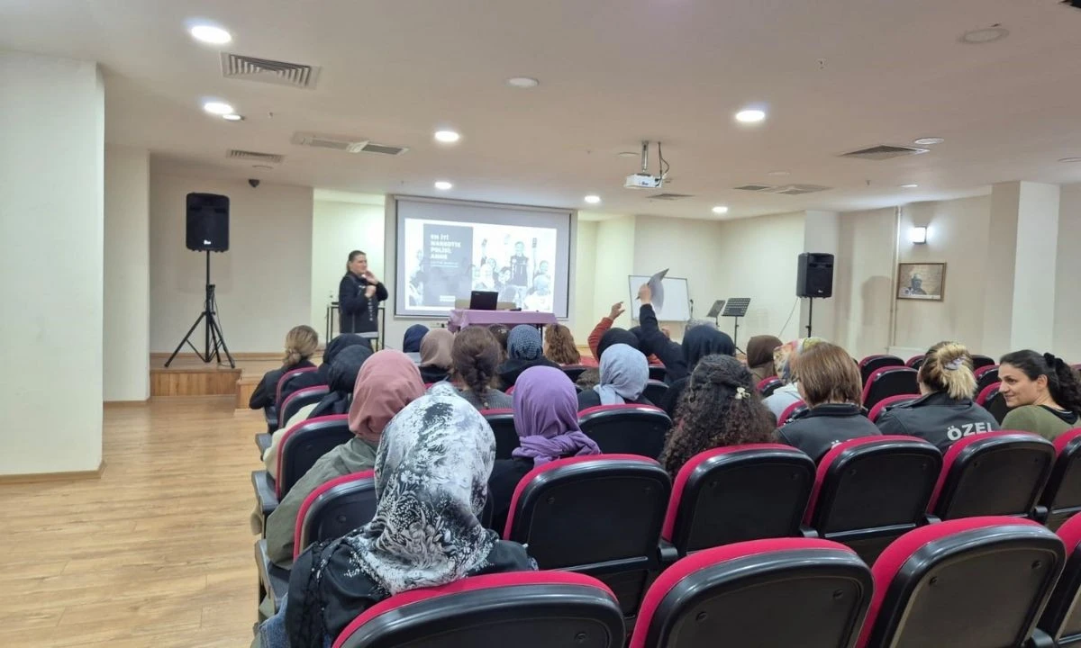 En İyi Anne Polisi Eğitimi Düzce Üniversitesi