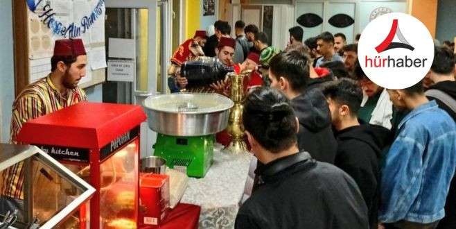 Gençler iftarın ardından keyifli akşam yaşadılar