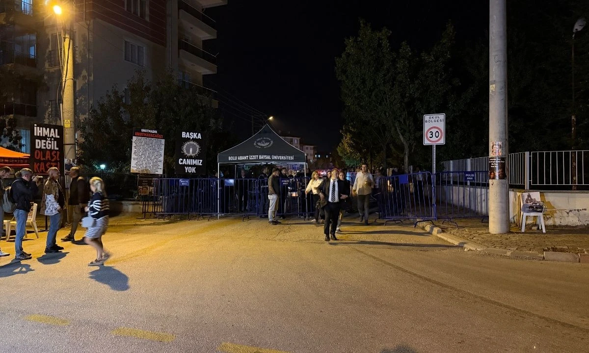 Grand Kartal Yangın Davası Erteledi 27 Ekim'e