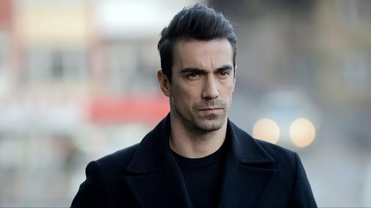 İbrahim &Ccedil;elikkol'dan korkutan kaza! Kaburgaları ve omzundan yaralandı