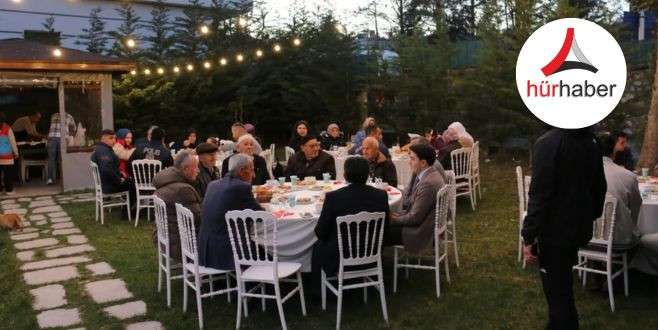 Kaymakam Hüseyin Demirkol ilk iftarı şahit yakınları ve gazilerle yaptı