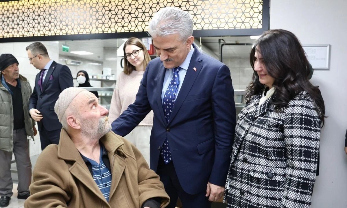 Makas &Ccedil;ifti Huzurevi Sakinleriyle Buluştu