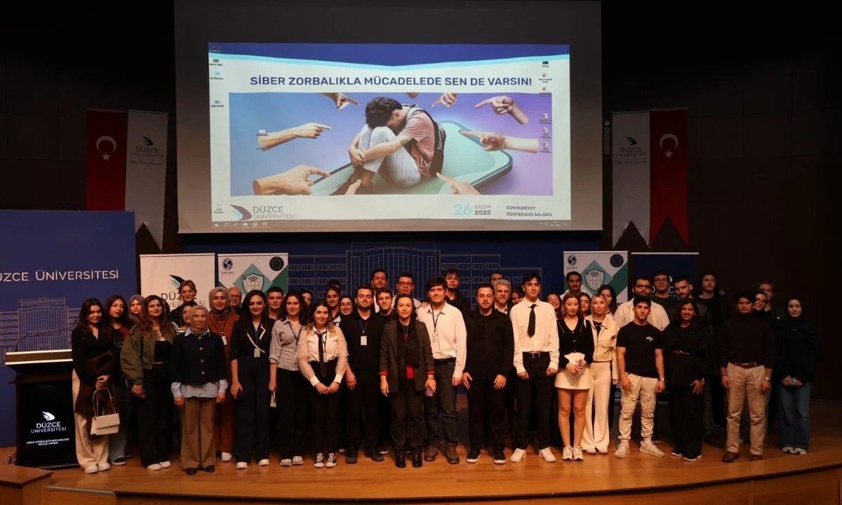 Öğrenci sunumlarıyla siber zorbalıkta farkındalık yolculuğu