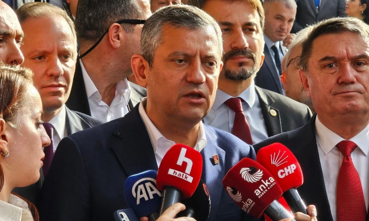 Özgür Özel Zonguldak'ta Yavaş Savunması