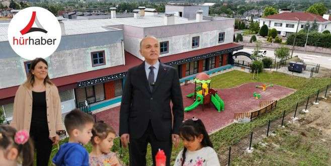Özlü Çocuk Gündüz Bakımevini ziyaret etti