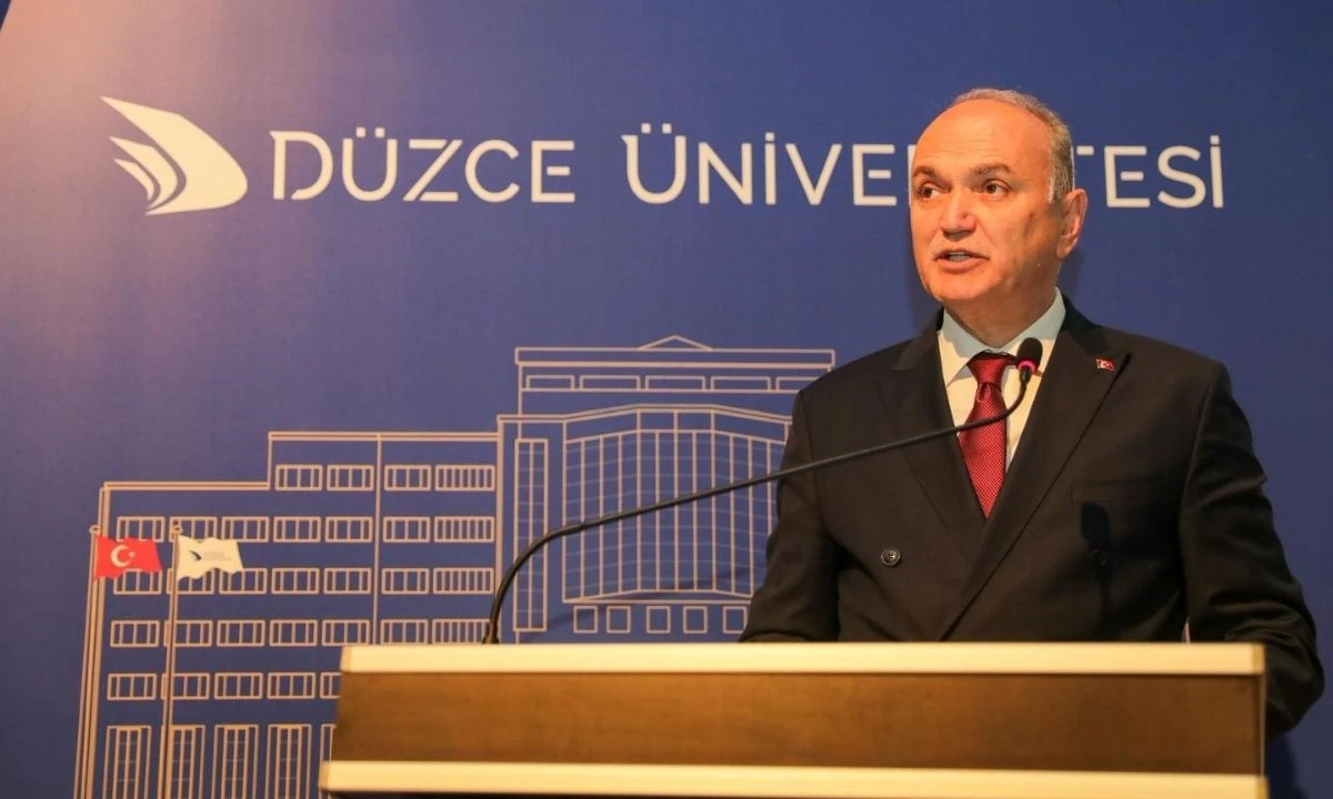 Özlü "Düzce’de kentsel dönüşümde 8 bölge belirledik"