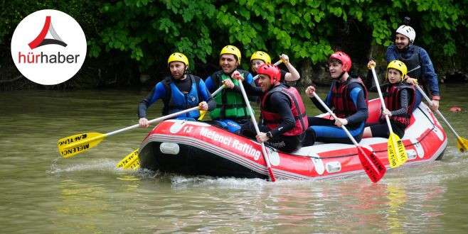 Rafting ile stres attılar