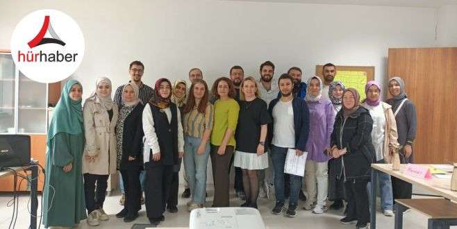 Toplum sağlığı eğitimleri sürüyor