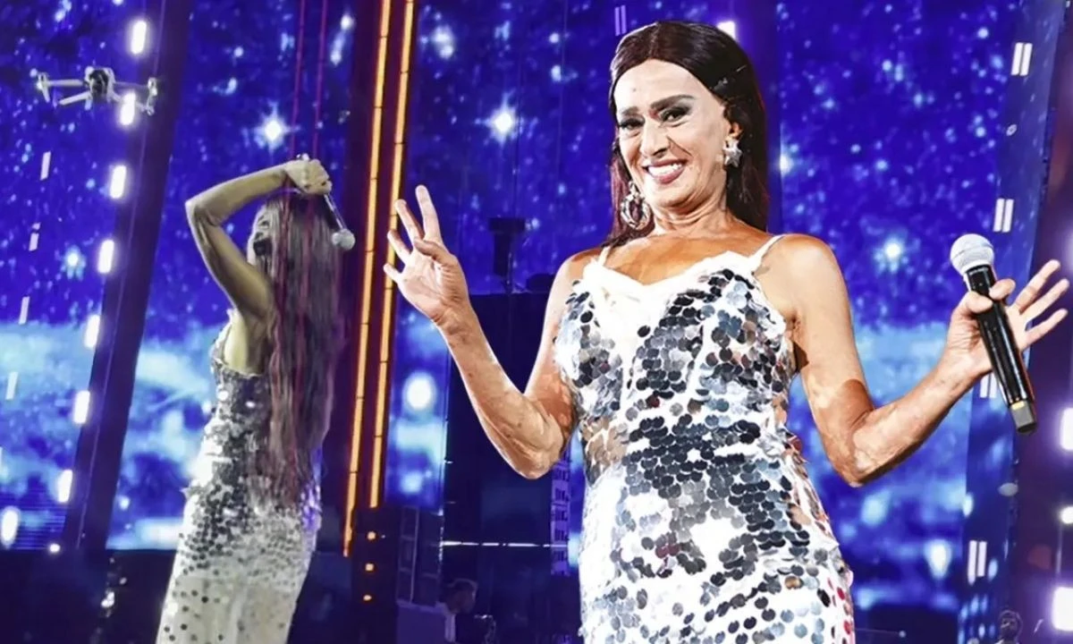 Ünlü şarkıcı Yıldız Tilbe drone avında! Cihaza mikrofon salladı, sevenlerini kahkahaya boğdu