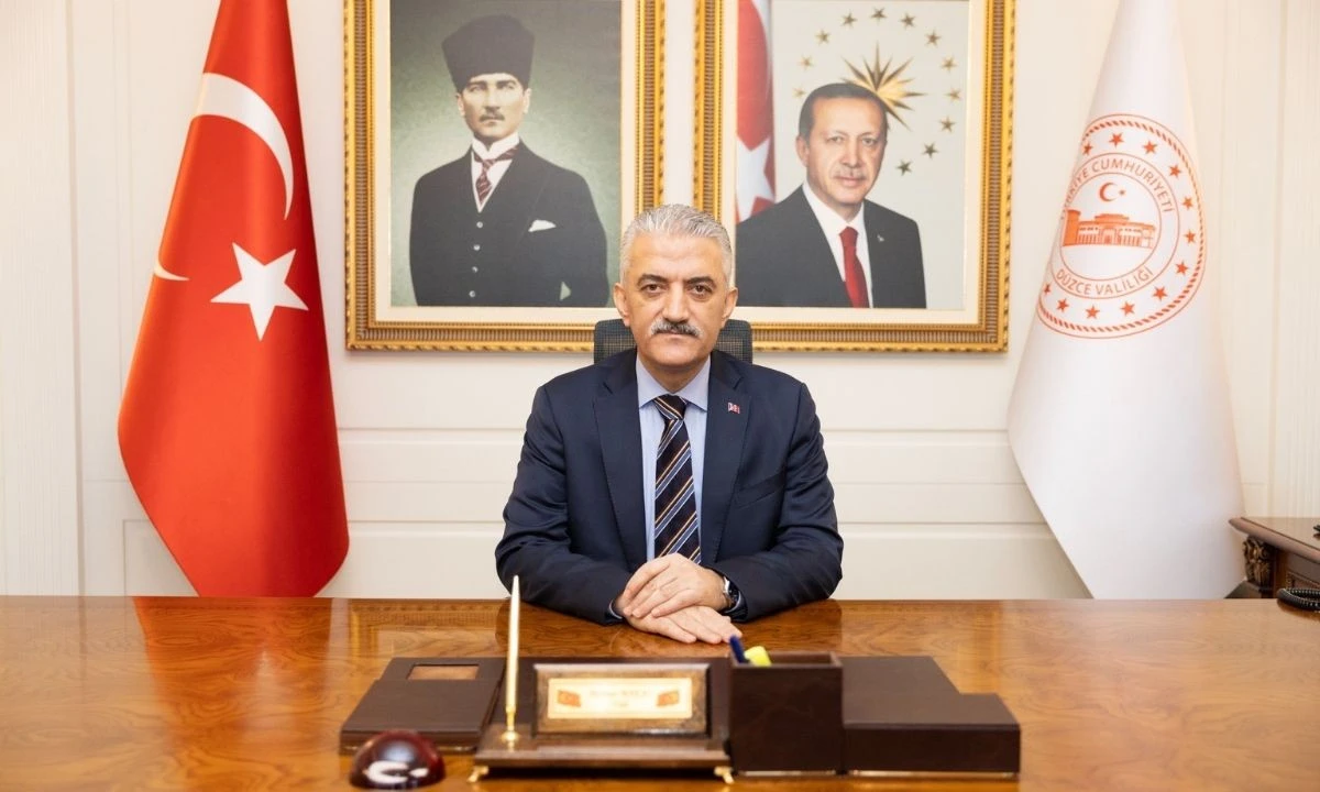 Vali Makas&rsquo;tan Polis Haftası mesajı: &ldquo;Su&ccedil;la m&uuml;cadelede geri adım yok&rdquo;