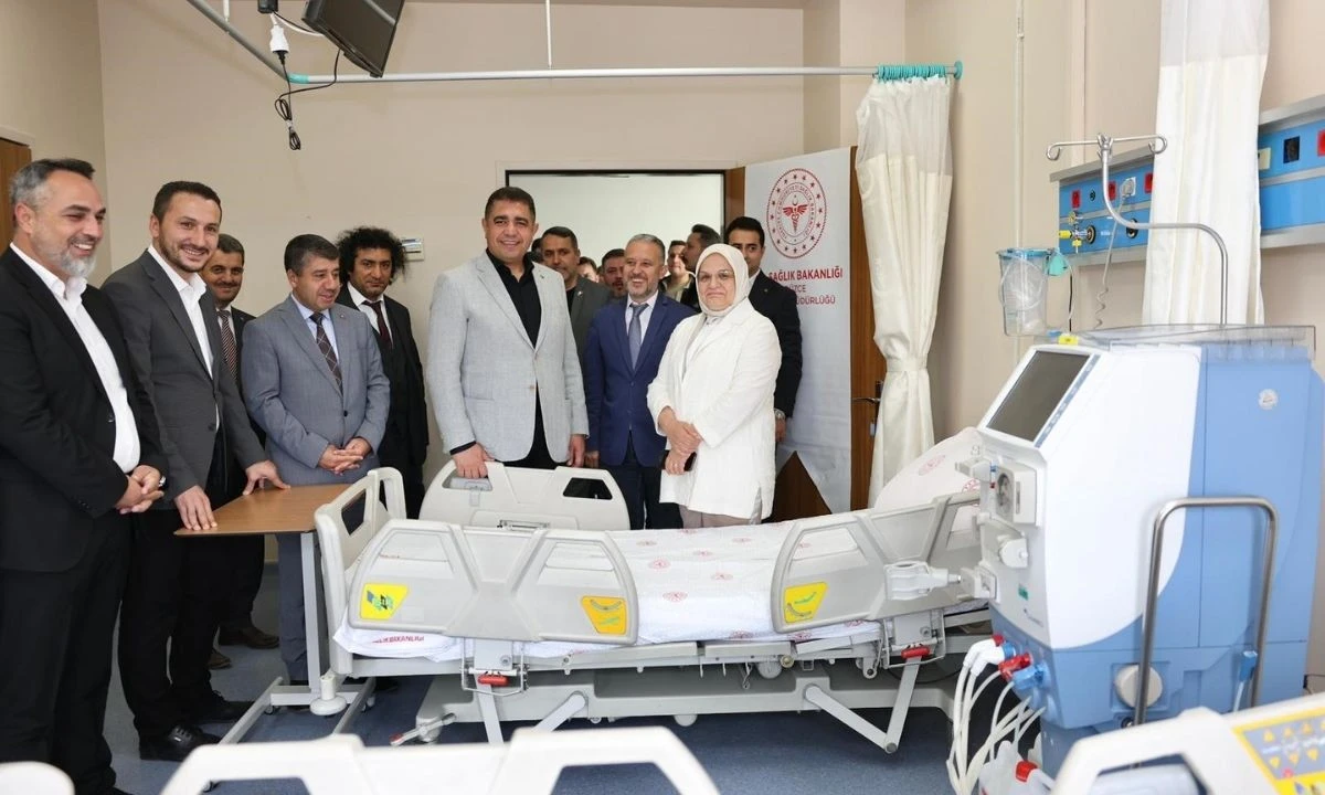 Yeni Diyaliz Ünitesi Gümüşova'da Hizmete Girdi