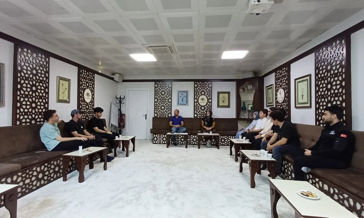 Yeni projeler görüşüldü