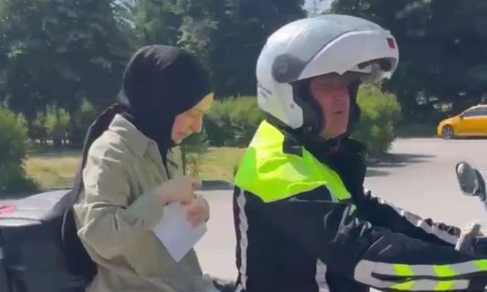1 dakika kala gen&ccedil; kızı yetiştirdi