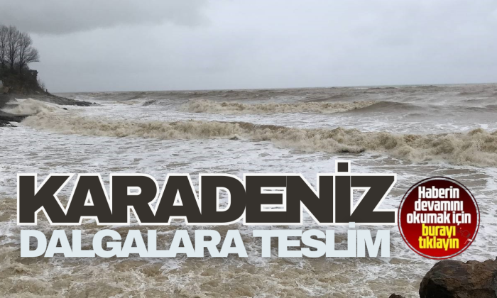 Dalgalar balıkçı teknelerini beşik gibi salladı!