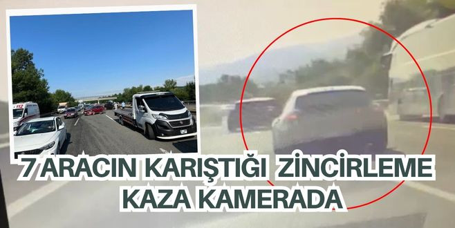 Kazaya karışan 7 otomobilin araç kamerasınca görüntülendi.