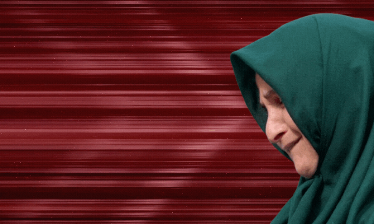 Düzce Belediyesi'nin sosyal deneyinde yere düşmek üzere olan Türk bayrağına vatandaşların gösterdiği hassasiyet duygulandırdı