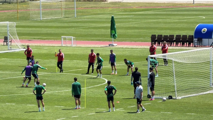 Erokspor yeni sezona D&uuml;zce'de hazırlanıyor