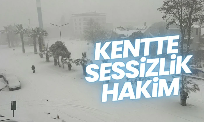 Kar kalınlığı kent merkezinde 10 santime ulaştı