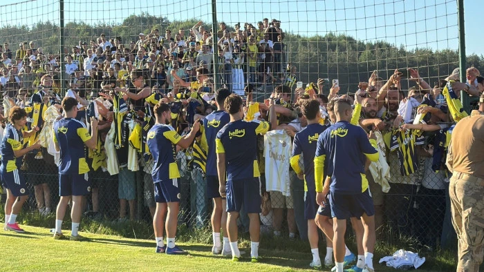 20 Bin Taraftarla Futbol Ş&ouml;leni